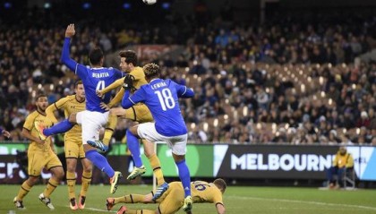  尤文图斯新援首秀破门助球队登顶积分榜  