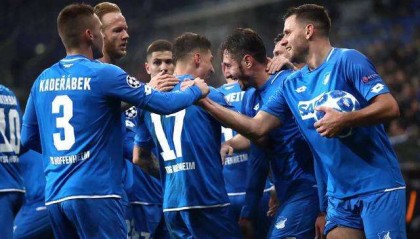  德甲保级大战柏林赫塔惊险续命成功  