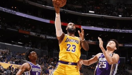  詹姆斯三双助湖人险胜国王  