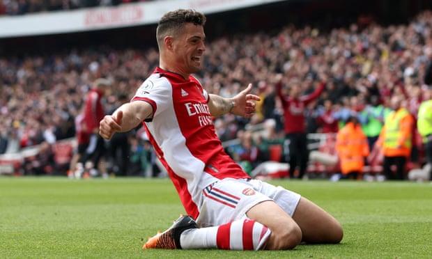  阿森纳主场险胜布莱顿，萨卡世界波锁定胜局保争冠希望  